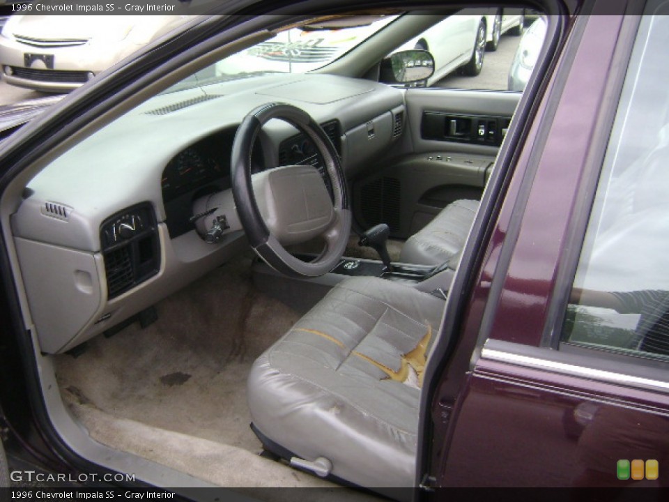 Gray Interior Photo for the 1996 Chevrolet Impala SS #76234628