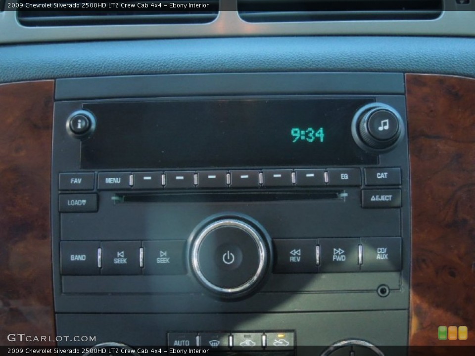 Ebony Interior Audio System for the 2009 Chevrolet Silverado 2500HD LTZ Crew Cab 4x4 #76241954