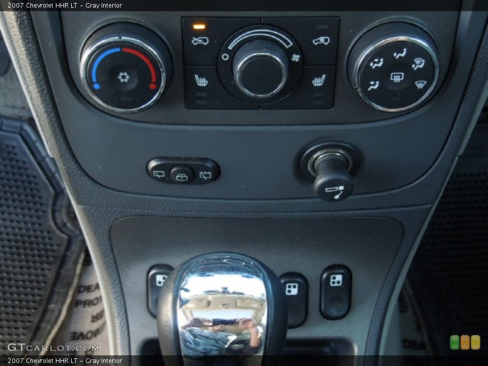 Gray Interior Controls for the 2007 Chevrolet HHR LT #76243150