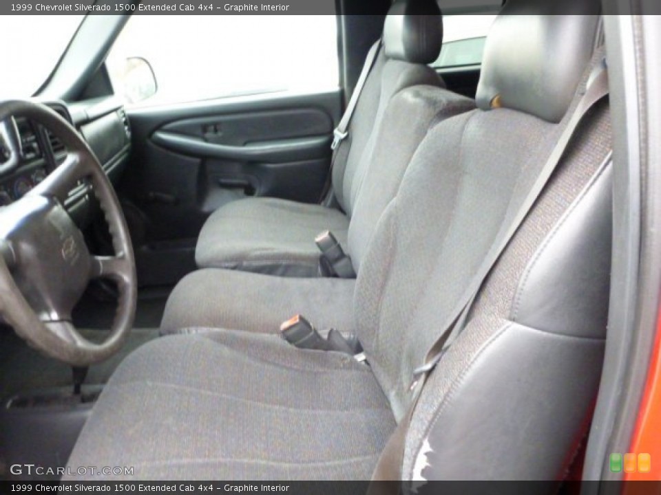 Graphite Interior Photo for the 1999 Chevrolet Silverado 1500 Extended Cab 4x4 #76243490