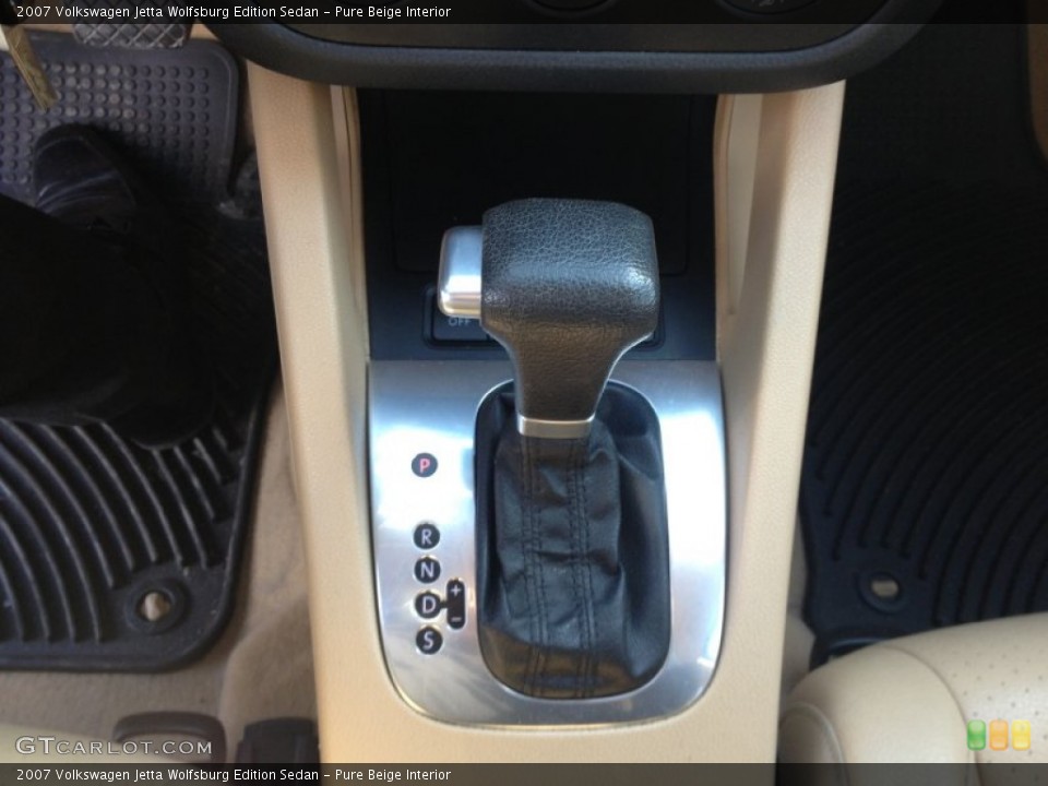 Pure Beige Interior Transmission for the 2007 Volkswagen Jetta Wolfsburg Edition Sedan #76247900