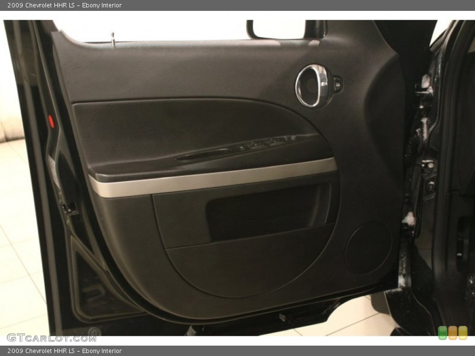 Ebony Interior Door Panel for the 2009 Chevrolet HHR LS #76251611