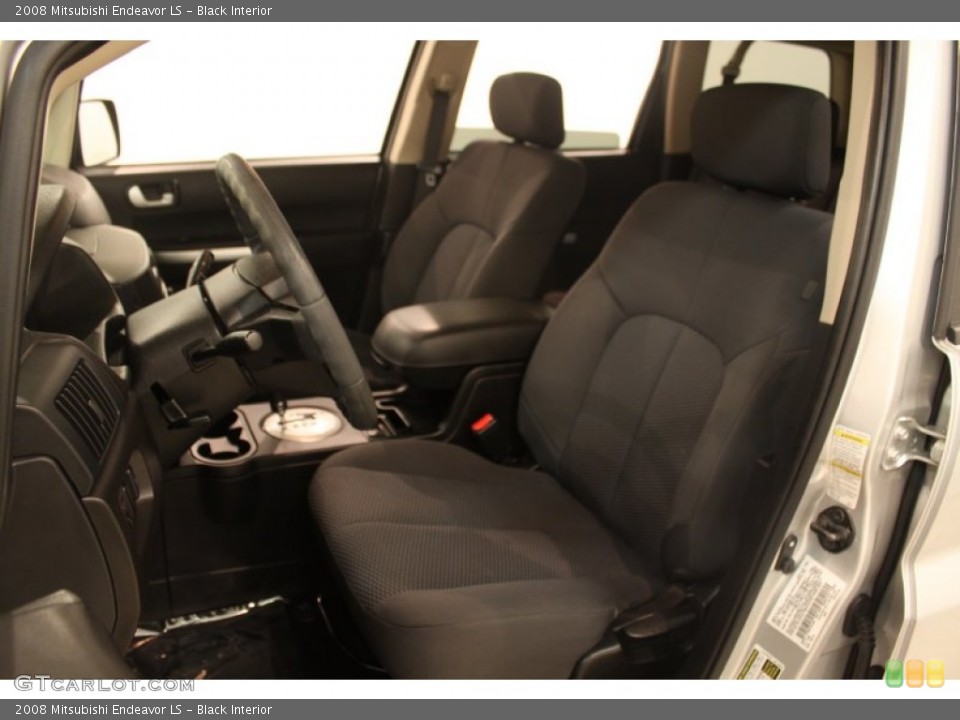 Black 2008 Mitsubishi Endeavor Interiors
