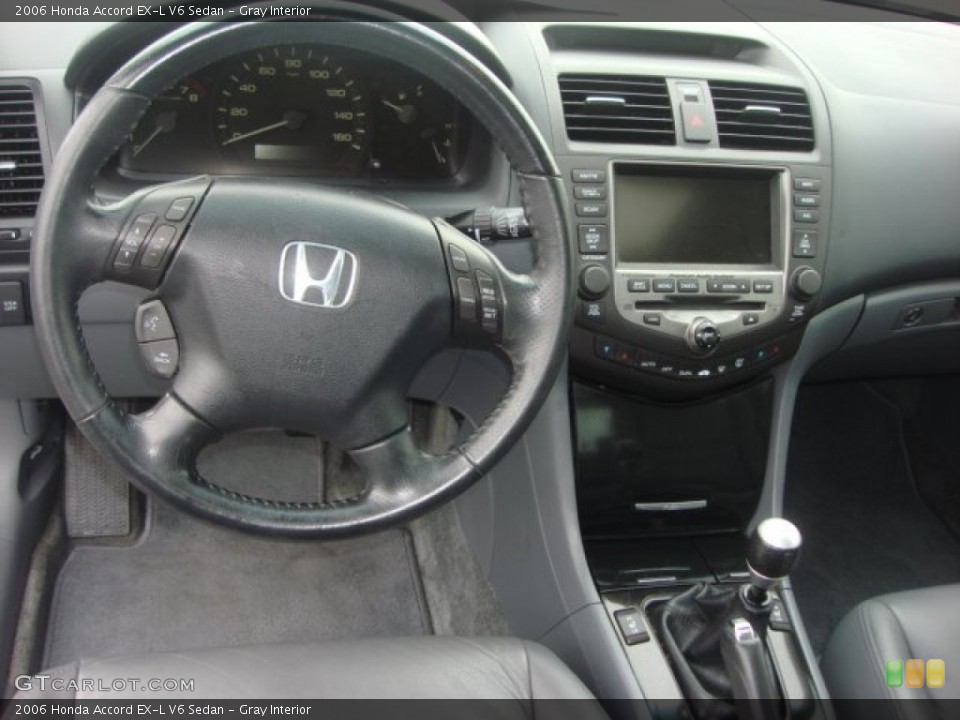 Gray Interior Dashboard for the 2006 Honda Accord EX-L V6 Sedan #76258541