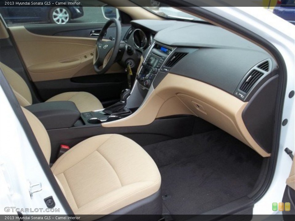 Camel Interior Dashboard for the 2013 Hyundai Sonata GLS #76265597