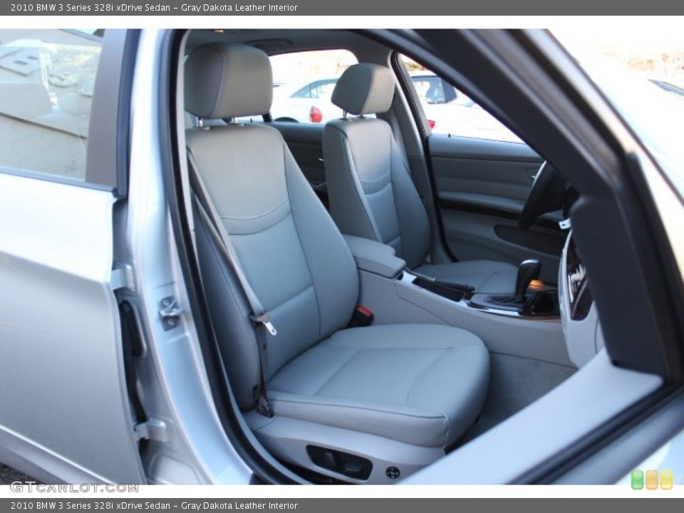 Gray Dakota Leather Interior Photo for the 2010 BMW 3 Series 328i xDrive Sedan #76268081