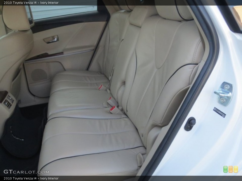 Ivory Interior Rear Seat for the 2010 Toyota Venza I4 #76268600