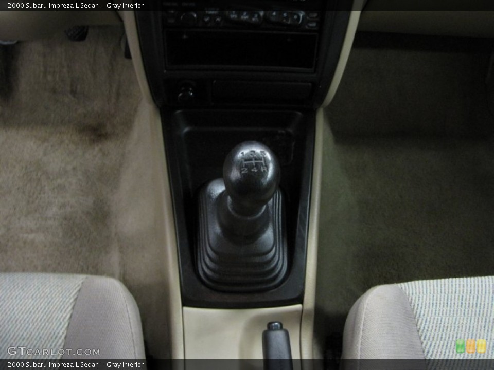 Gray Interior Transmission for the 2000 Subaru Impreza L Sedan #76284808