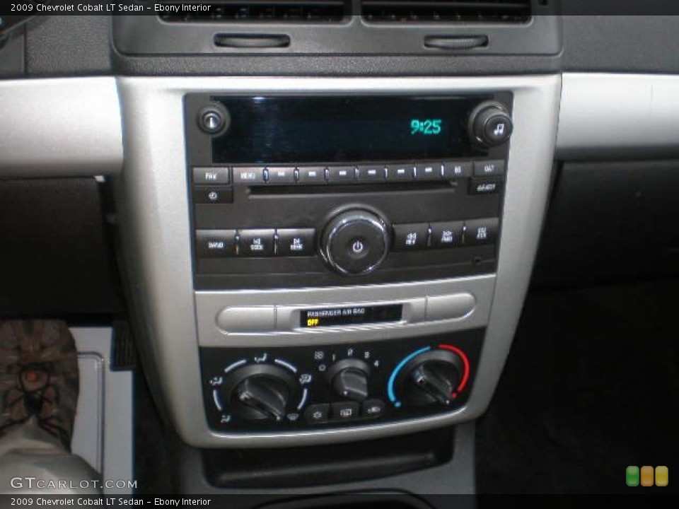 Ebony Interior Controls for the 2009 Chevrolet Cobalt LT Sedan #76285547