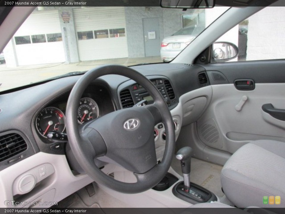 Gray Interior Prime Interior for the 2007 Hyundai Accent GLS Sedan #76285556