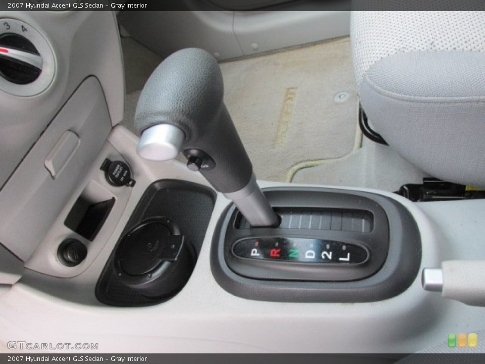 Gray Interior Transmission for the 2007 Hyundai Accent GLS Sedan #76285604