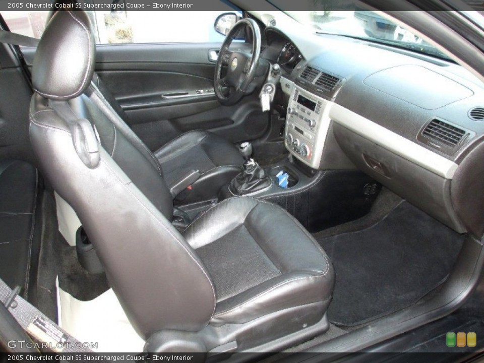 Ebony Interior Photo for the 2005 Chevrolet Cobalt SS Supercharged Coupe #76287254
