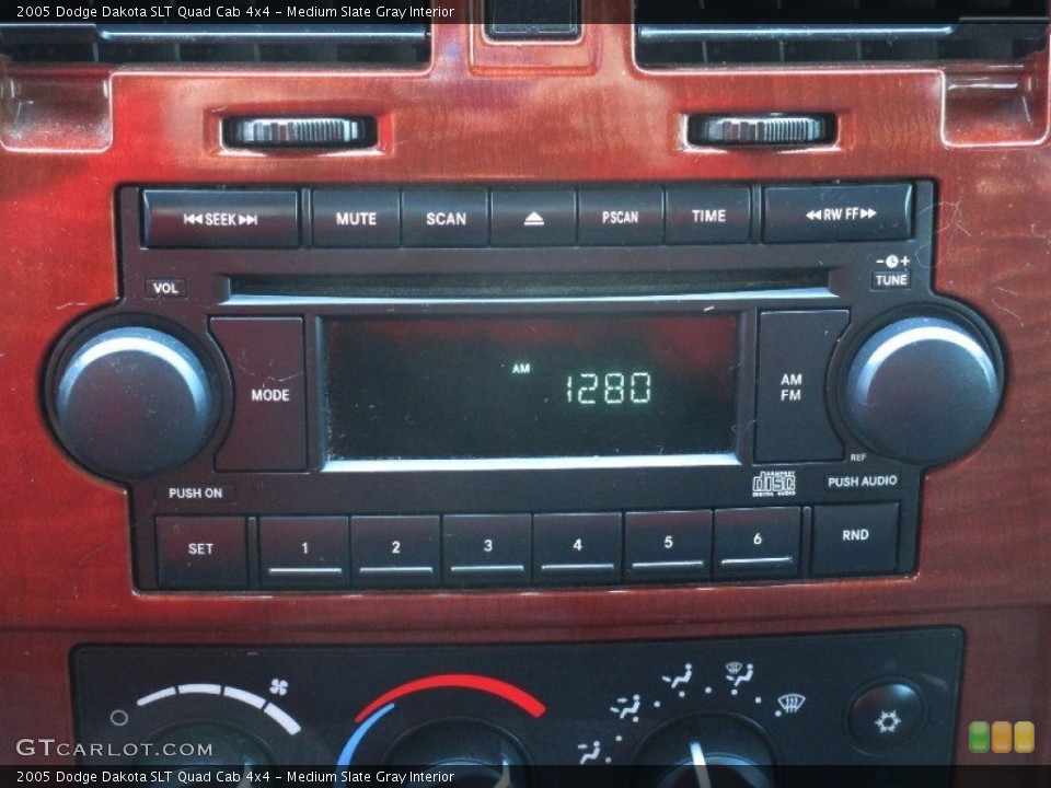 Medium Slate Gray Interior Audio System for the 2005 Dodge Dakota SLT Quad Cab 4x4 #76288414