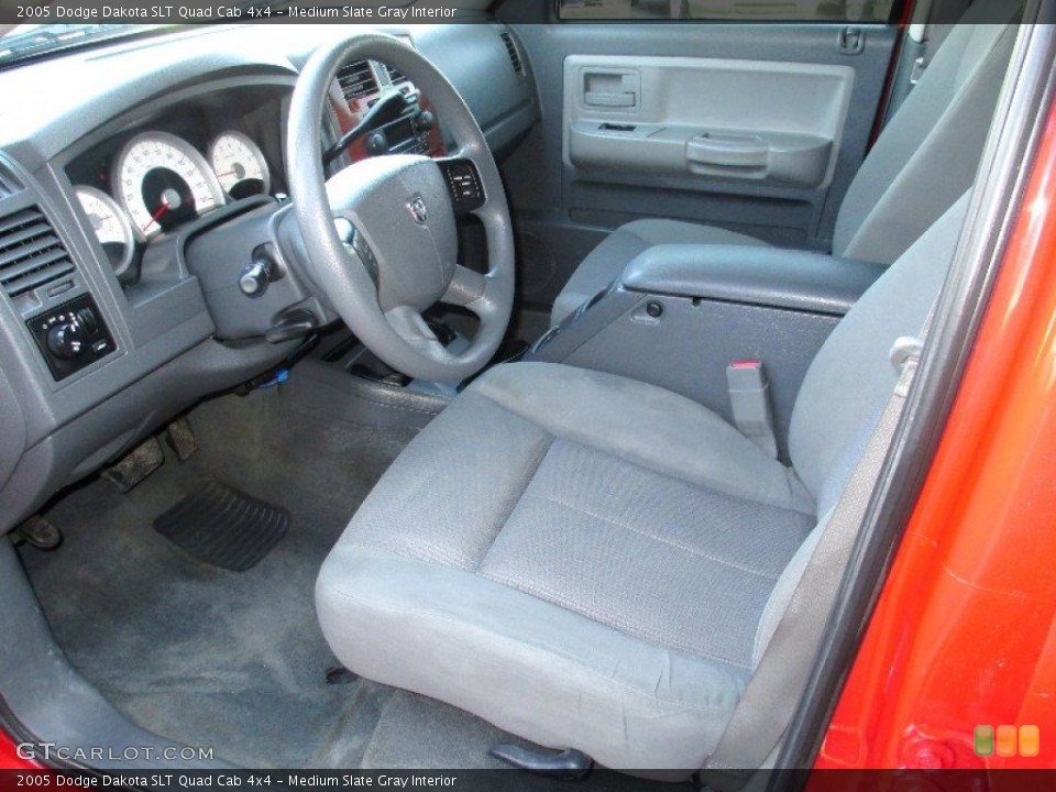 Medium Slate Gray Interior Photo for the 2005 Dodge Dakota SLT Quad Cab 4x4 #76288592