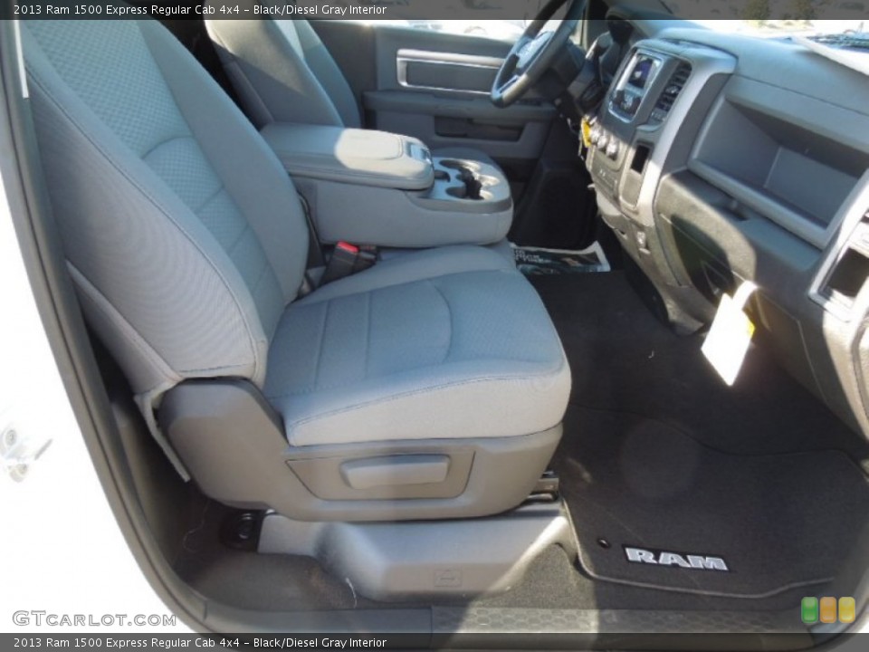 Black/Diesel Gray Interior Photo for the 2013 Ram 1500 Express Regular Cab 4x4 #76290810