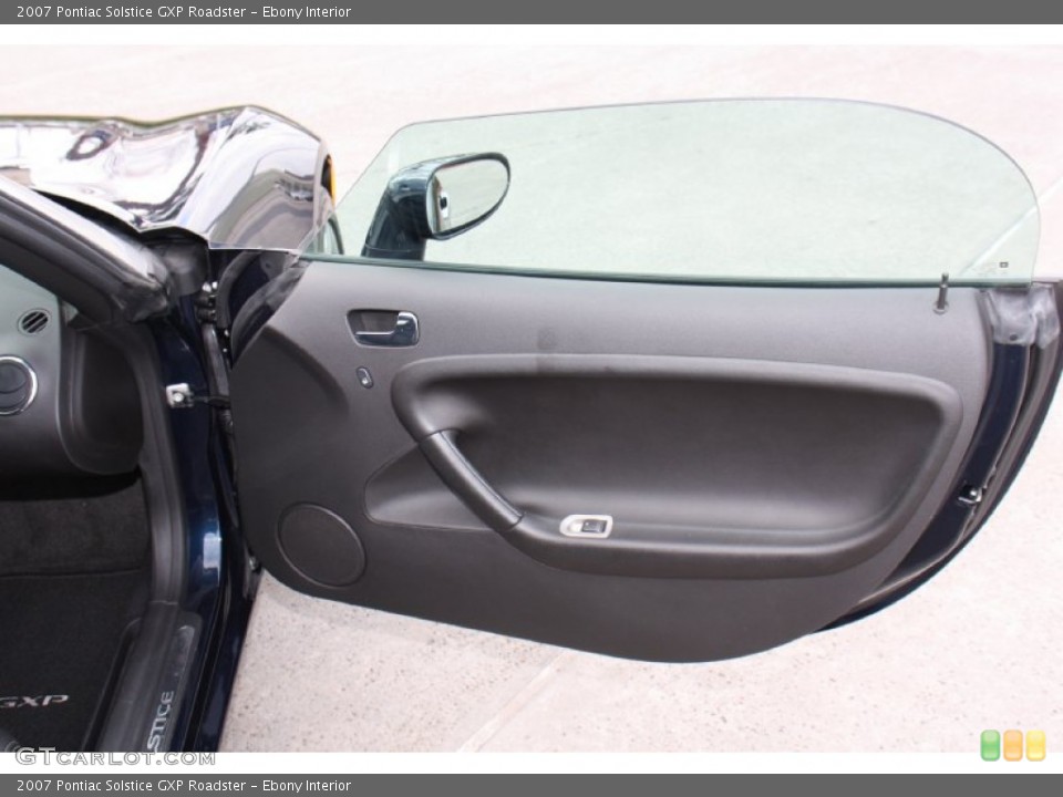 Ebony Interior Door Panel for the 2007 Pontiac Solstice GXP Roadster #76298786