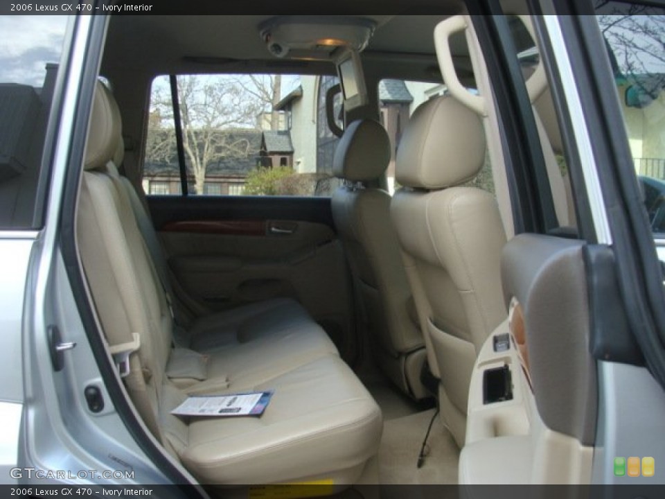 Ivory Interior Rear Seat for the 2006 Lexus GX 470 #76301006