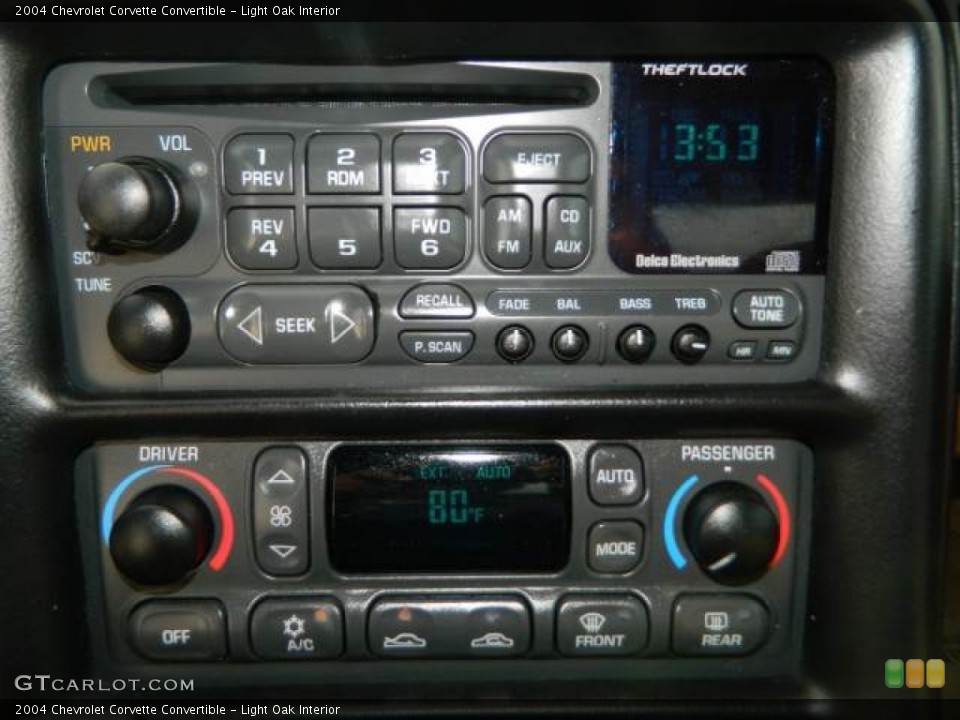 Light Oak Interior Controls for the 2004 Chevrolet Corvette Convertible #76307619