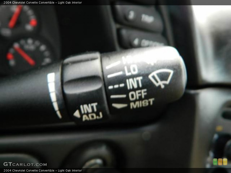 Light Oak Interior Controls for the 2004 Chevrolet Corvette Convertible #76307708