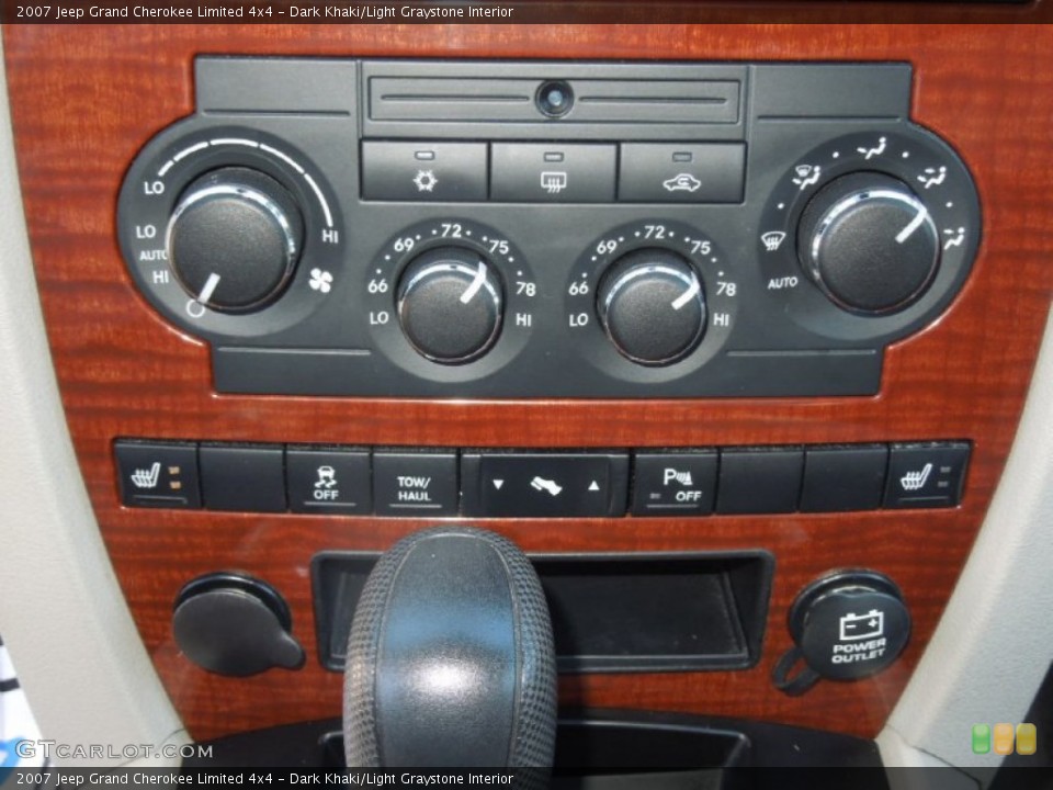 Dark Khaki/Light Graystone Interior Controls for the 2007 Jeep Grand Cherokee Limited 4x4 #76315014