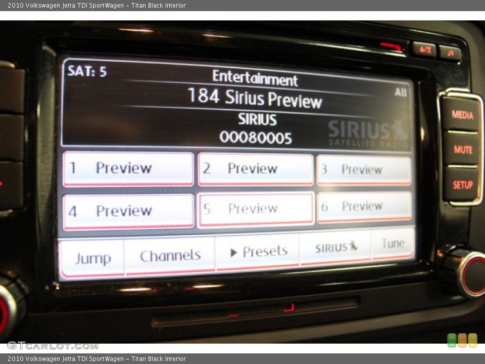 Titan Black Interior Controls for the 2010 Volkswagen Jetta TDI SportWagen #76324766