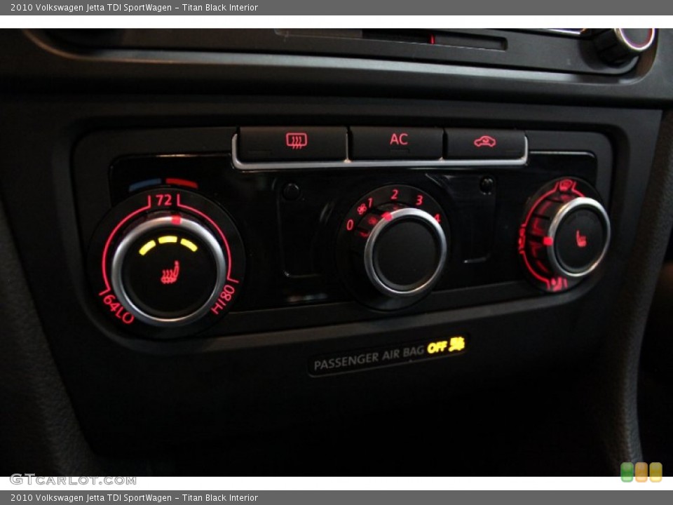 Titan Black Interior Controls for the 2010 Volkswagen Jetta TDI SportWagen #76324778