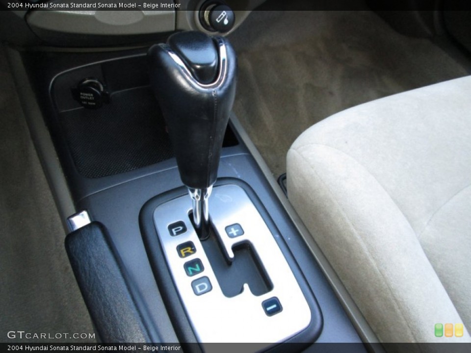 Beige Interior Transmission for the 2004 Hyundai Sonata  #76324880
