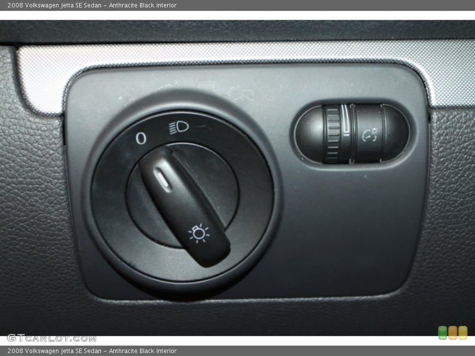 Anthracite Black Interior Controls for the 2008 Volkswagen Jetta SE Sedan #76328435