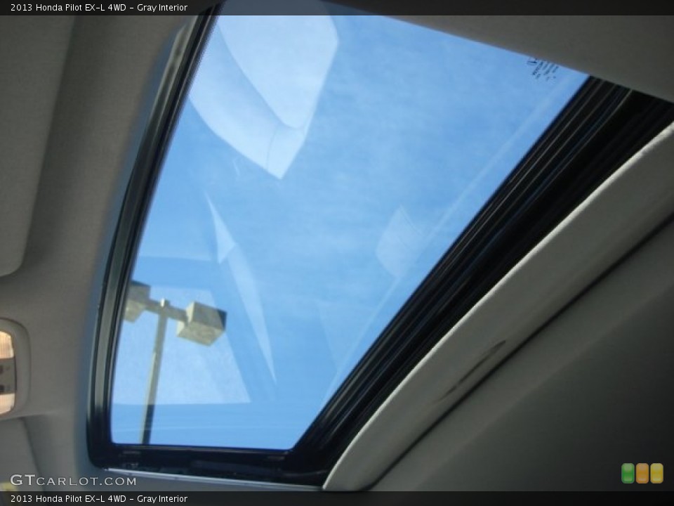 Gray Interior Sunroof for the 2013 Honda Pilot EX-L 4WD #76328618