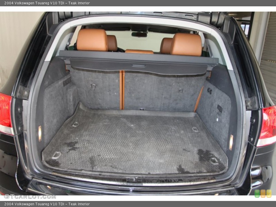 Teak Interior Trunk for the 2004 Volkswagen Touareg V10 TDI #76329338