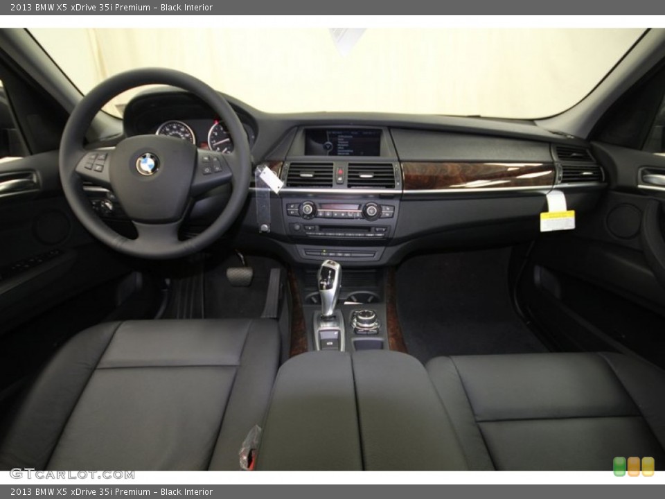 Black Interior Dashboard for the 2013 BMW X5 xDrive 35i Premium #76342897