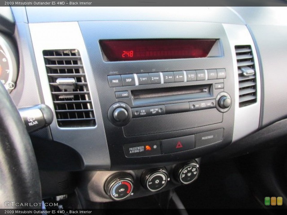 Black Interior Controls for the 2009 Mitsubishi Outlander ES 4WD #76346193