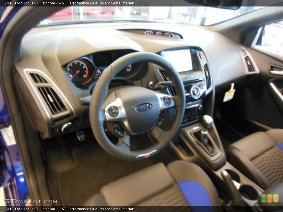 ST Performance Blue Recaro Seats 2013 Ford Focus Interiors