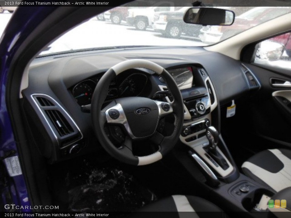 Arctic White Interior Prime Interior for the 2013 Ford Focus Titanium Hatchback #76350756