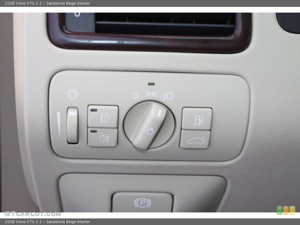 Sandstone Beige Interior Controls for the 2008 Volvo V70 3.2 #76352261