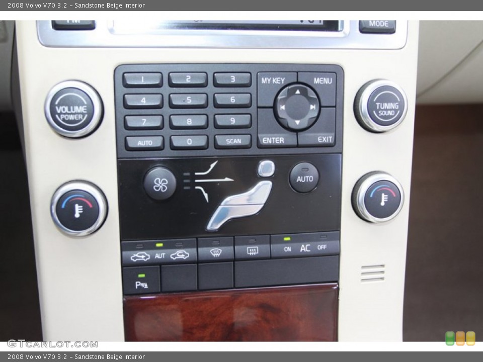 Sandstone Beige Interior Controls for the 2008 Volvo V70 3.2 #76352359