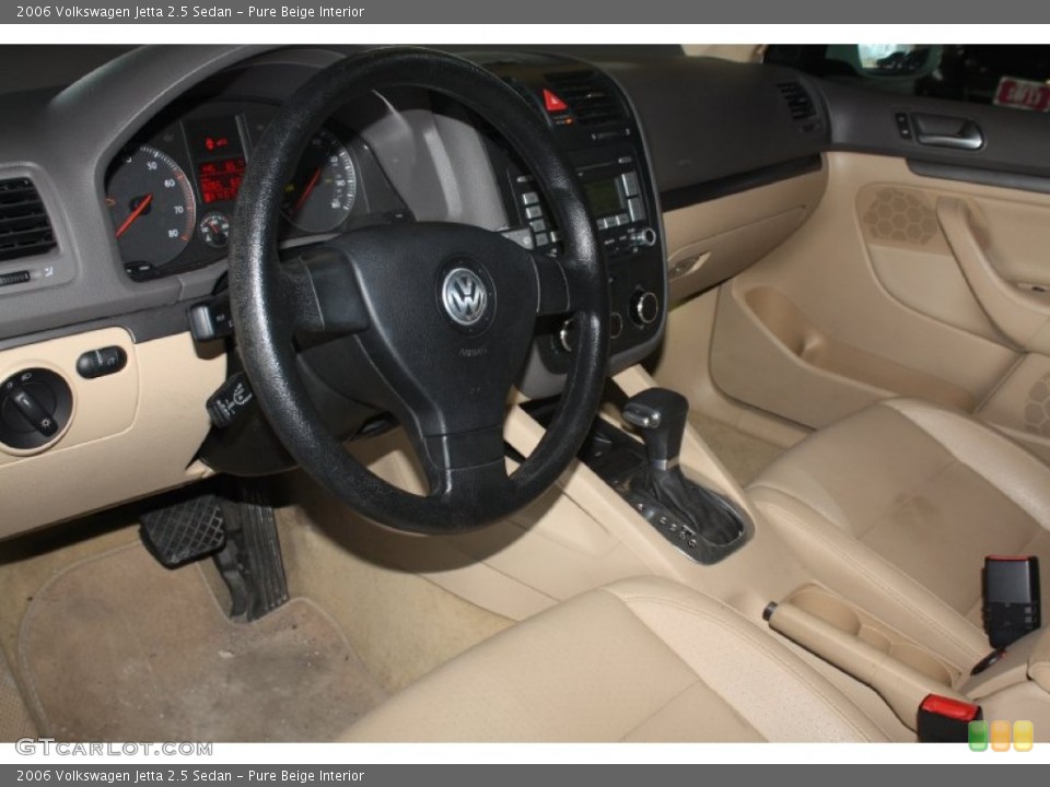 Pure Beige 2006 Volkswagen Jetta Interiors