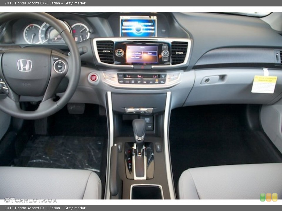 Gray Interior Dashboard for the 2013 Honda Accord EX-L Sedan #76362624
