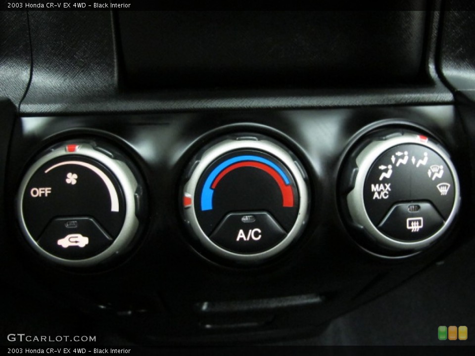 Black Interior Controls for the 2003 Honda CR-V EX 4WD #76374282