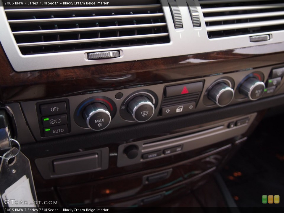 Black/Cream Beige Interior Controls for the 2006 BMW 7 Series 750i Sedan #76375285