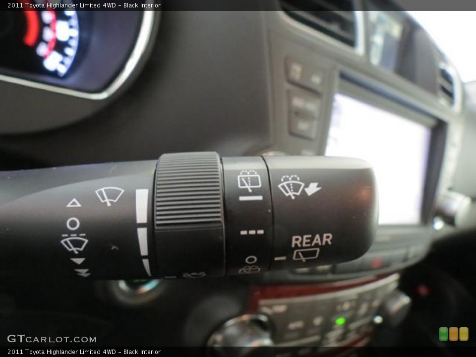 Black Interior Controls for the 2011 Toyota Highlander Limited 4WD #76375330