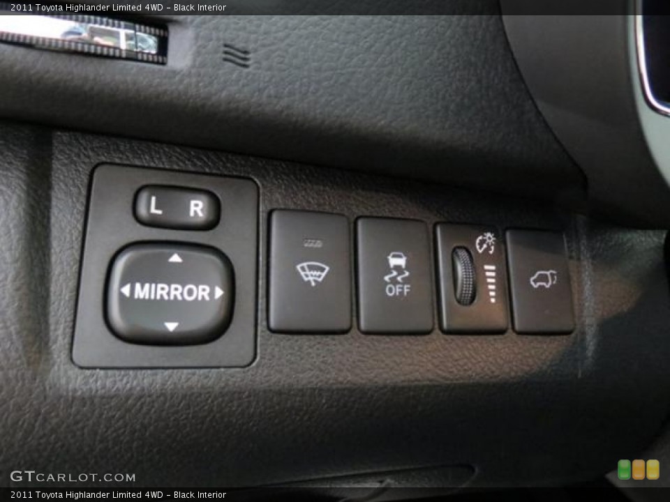 Black Interior Controls for the 2011 Toyota Highlander Limited 4WD #76375341