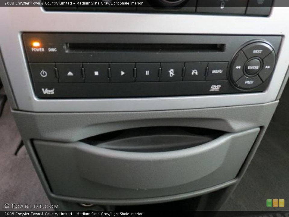 Medium Slate Gray/Light Shale Interior Controls for the 2008 Chrysler Town & Country Limited #76375672