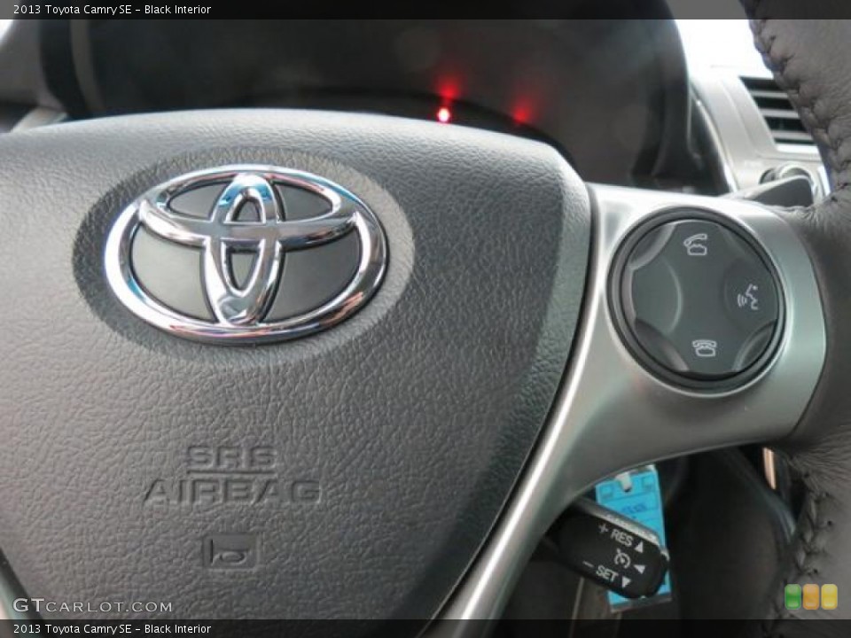 Black Interior Controls for the 2013 Toyota Camry SE #76376218