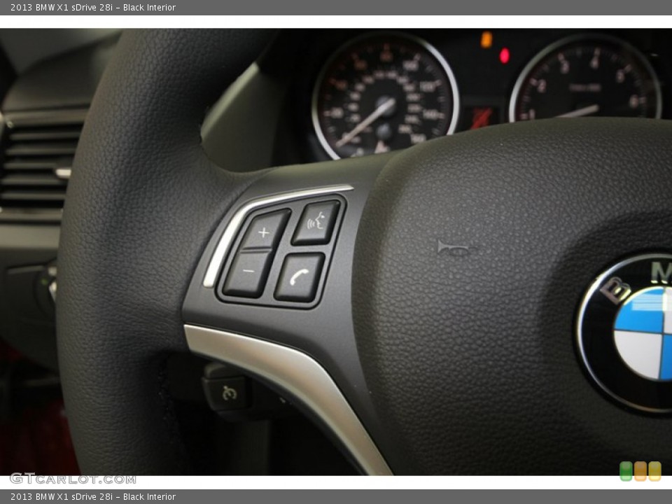 Black Interior Controls for the 2013 BMW X1 sDrive 28i #76388050