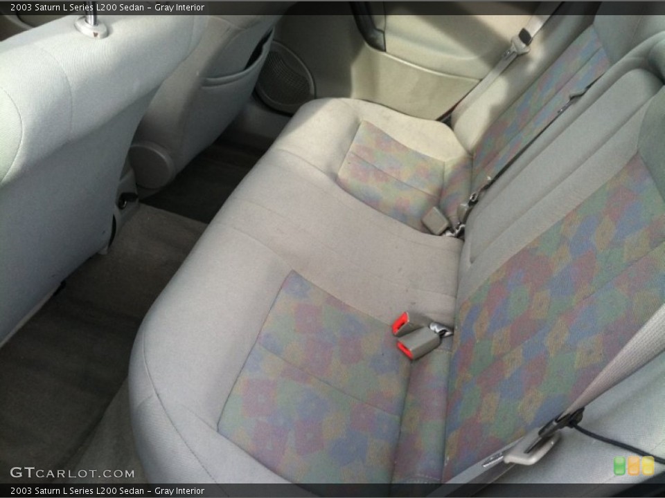 Gray Interior Rear Seat for the 2003 Saturn L Series L200 Sedan #76402782