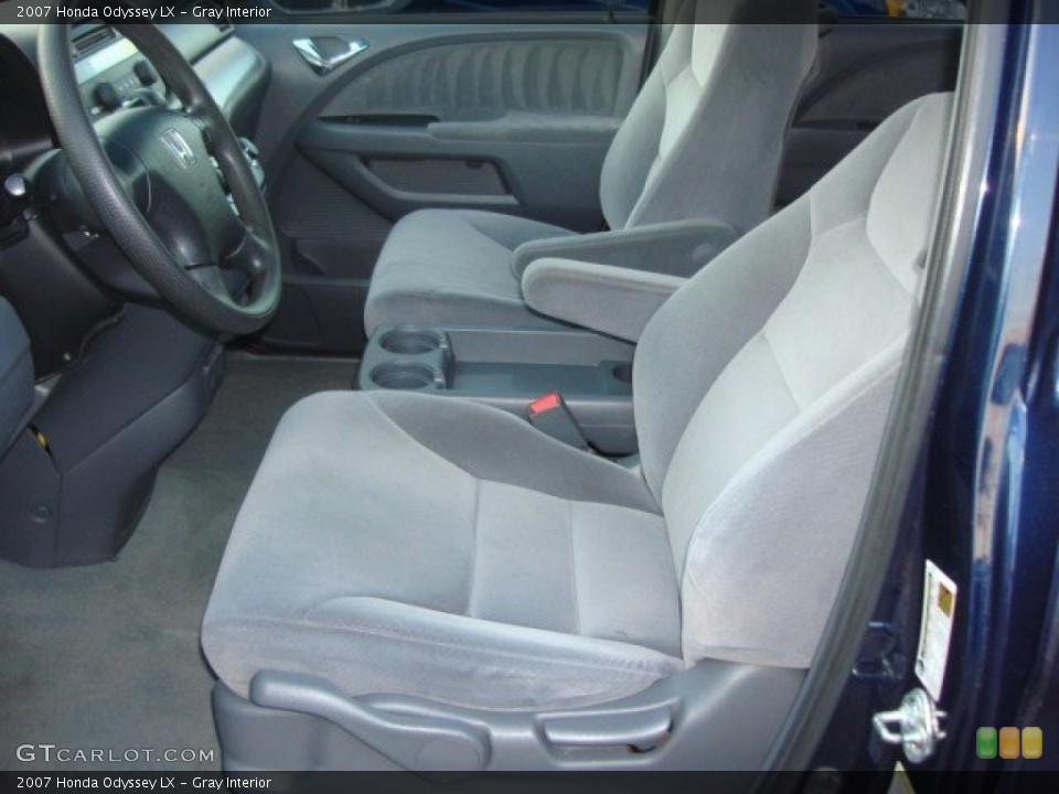 Gray Interior Photo for the 2007 Honda Odyssey LX #76409349
