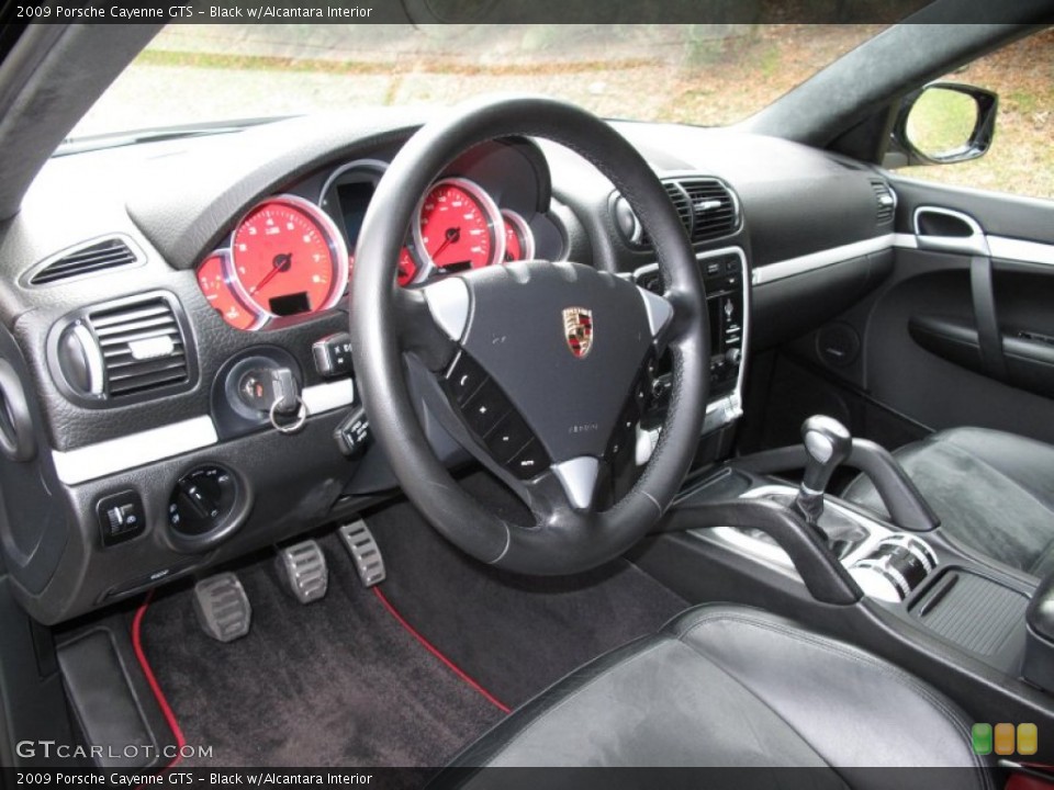 Black w/Alcantara 2009 Porsche Cayenne Interiors