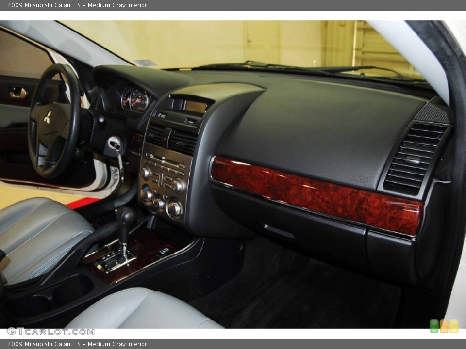 Medium Gray Interior Dashboard for the 2009 Mitsubishi Galant ES #76412557