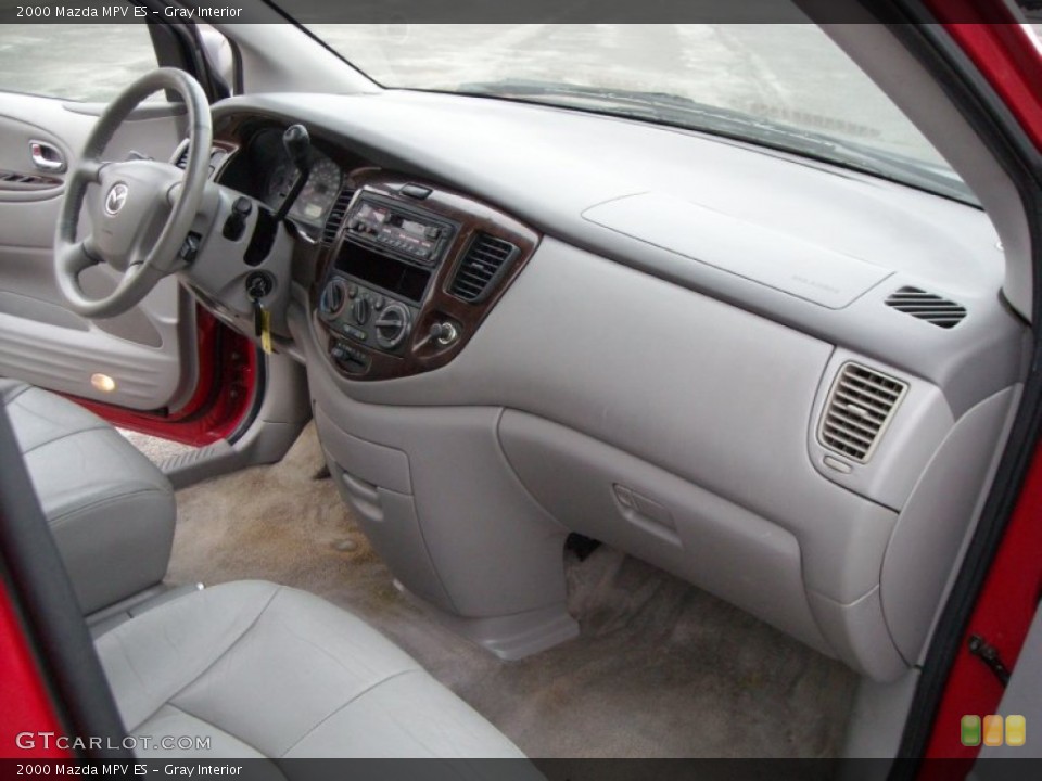 Gray Interior Dashboard for the 2000 Mazda MPV ES #76416345